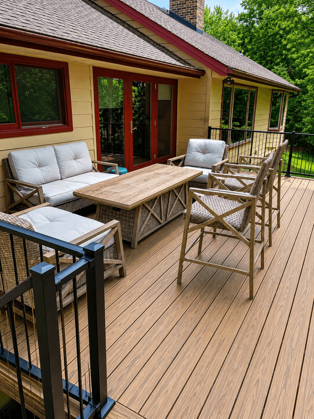 Close-up of Bloomington composite deck and outdoor dining space